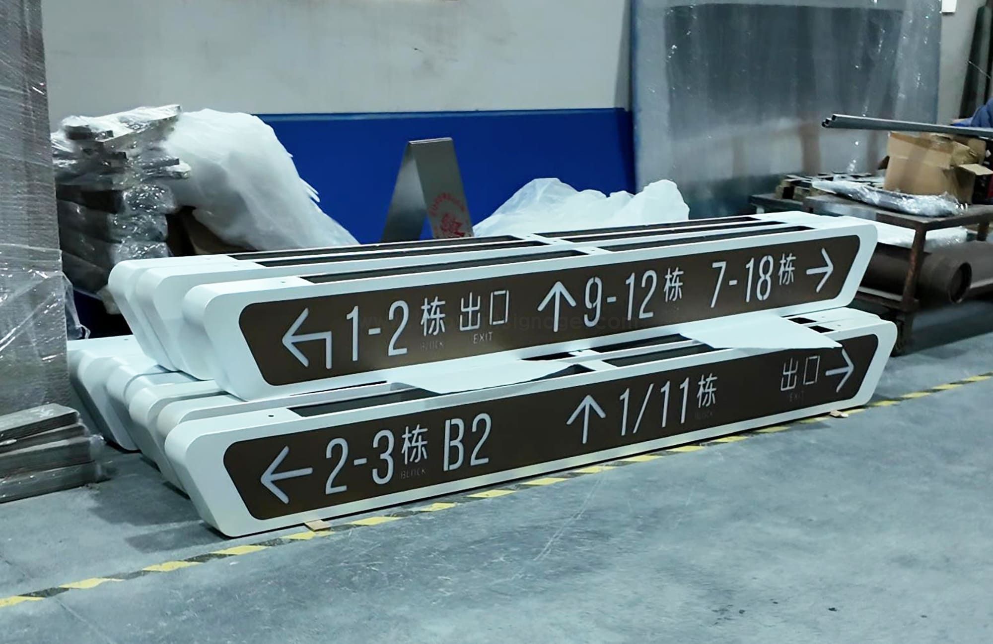 wayfinding lightbox.jpg