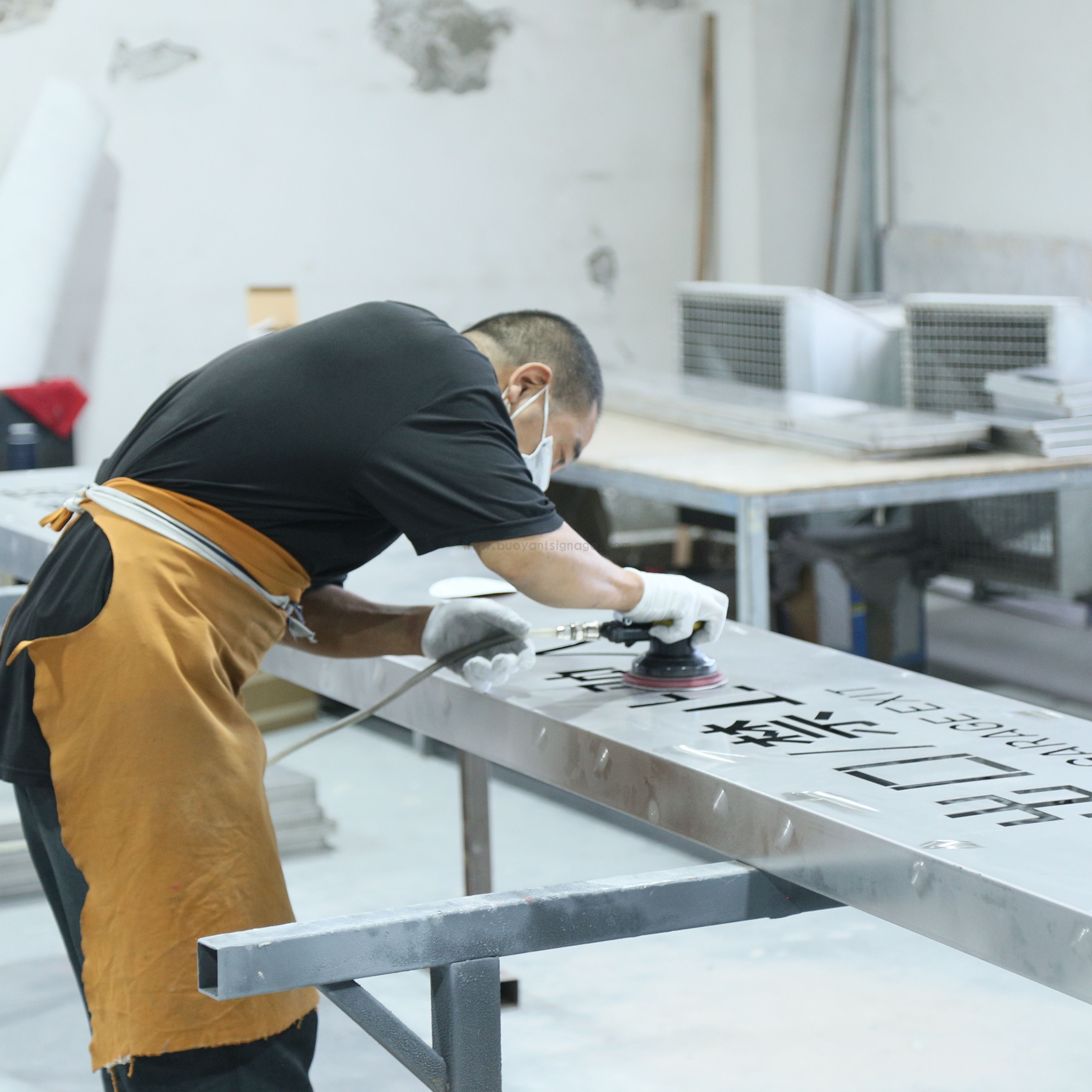 metal sign polishing.JPG