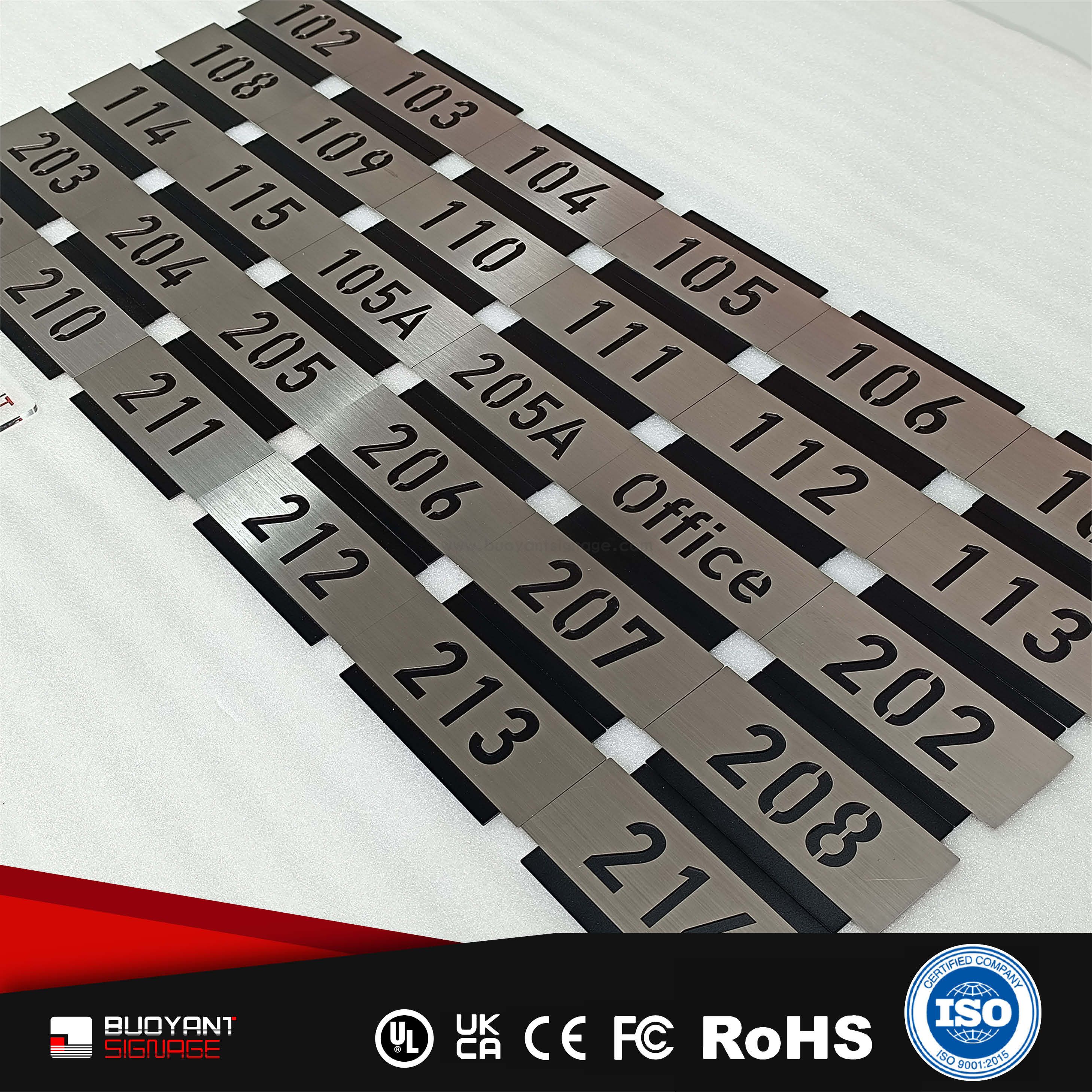 High-End Brushed Stainless Steel Room Nu